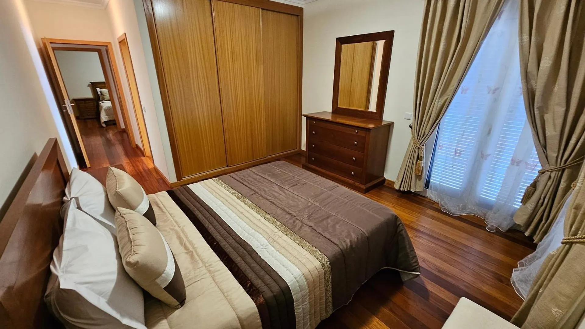 Garajau Paradise Apartment カニコ