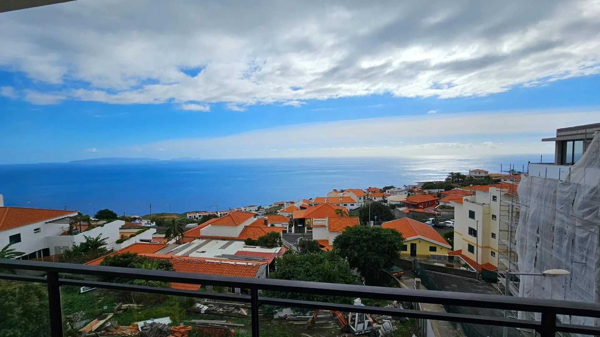 Garajau Paradise Apartment カニコ
